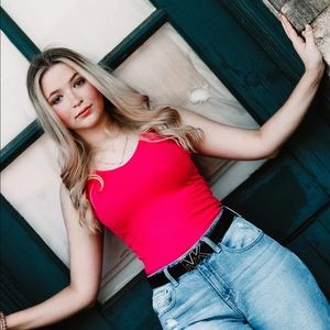 Meet your Posher, Brooke